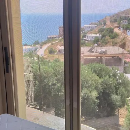 게스트하우스 Holidays In Sarandë